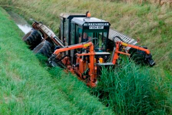 Drain side cutting machine no longer in use due to its impact on habitats for plants and small mammals
